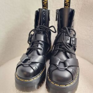 Dr. Martens Jadon Harness